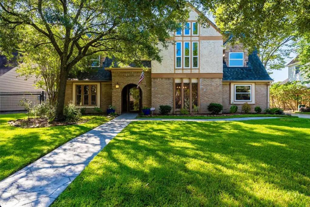 Relax And Refresh Private Pool! Villa Houston Exterior photo